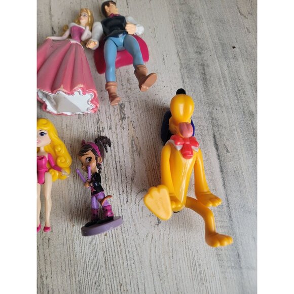 Disney mix princess prince variety toy set xmas tangled pluto rapunzel - Picture 5 of 8